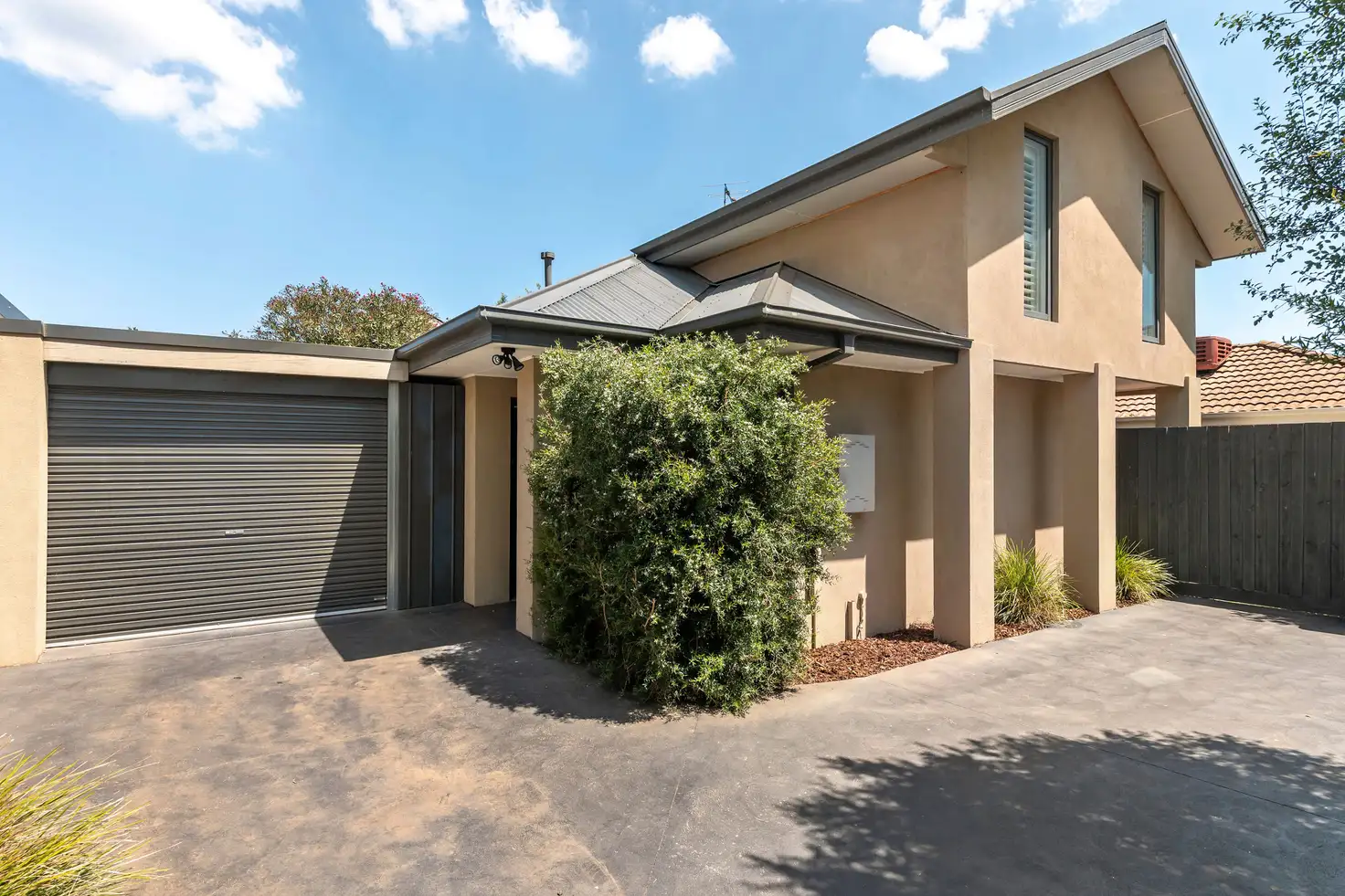 Main view of Homely townhouse listing, 2/16 Glennie Avenue, Oakleigh South VIC 3167