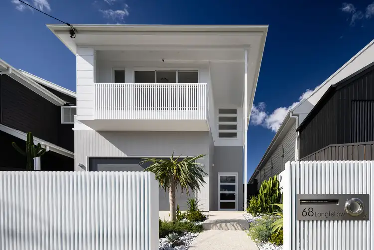 68 Longfellow Street, Norman Park QLD 4170