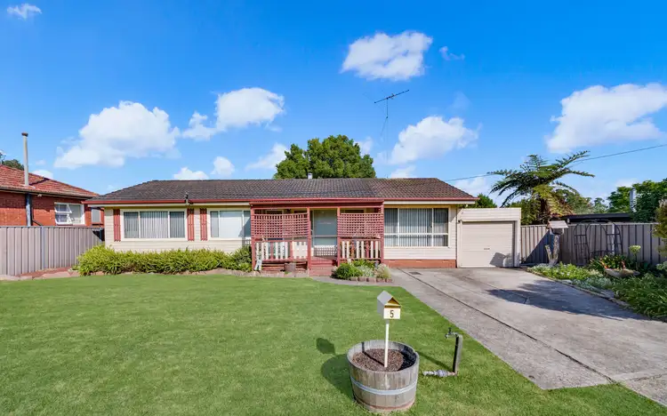 5 Paterson Street, Campbelltown NSW 2560