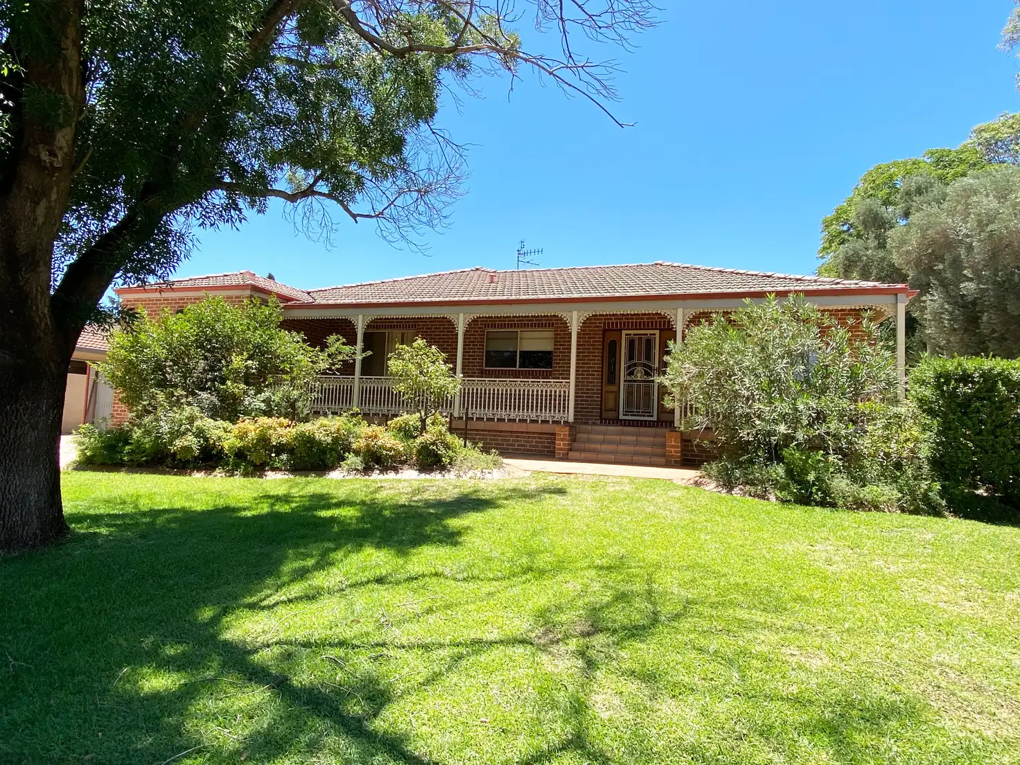 Main view of Homely unit listing, 1/3 KOOBA Street, Griffith NSW 2680