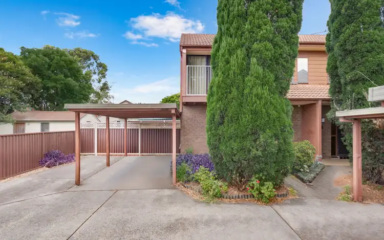 4/8 Margaret Street, Minto NSW 2566