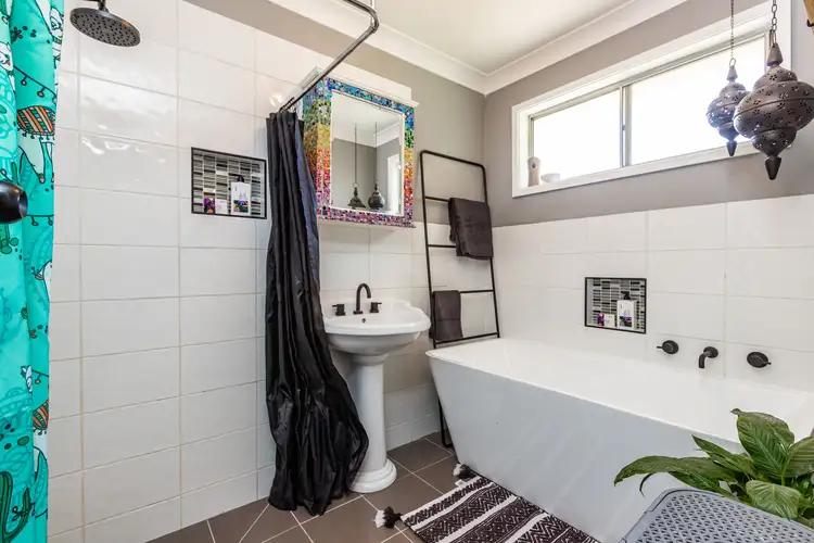 Seventh view of Homely house listing, 8 Tripp Close, Thornton NSW 2322