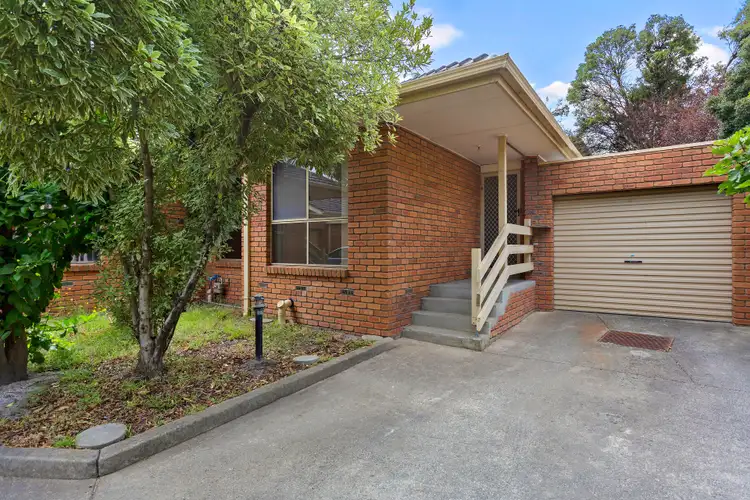 3/2 Panorama Street, Clayton VIC 3168