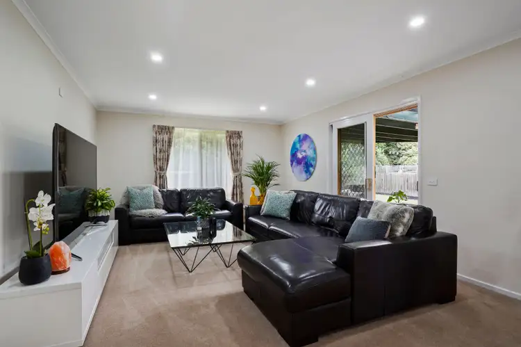 Fifth view of Homely house listing, 18 Pickworth Crescent, Rowville VIC 3178