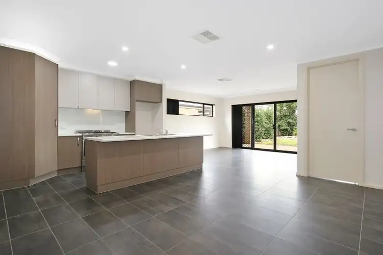 Fourth view of Homely house listing, 24 Ruthven Circuit, Wodonga VIC 3690
