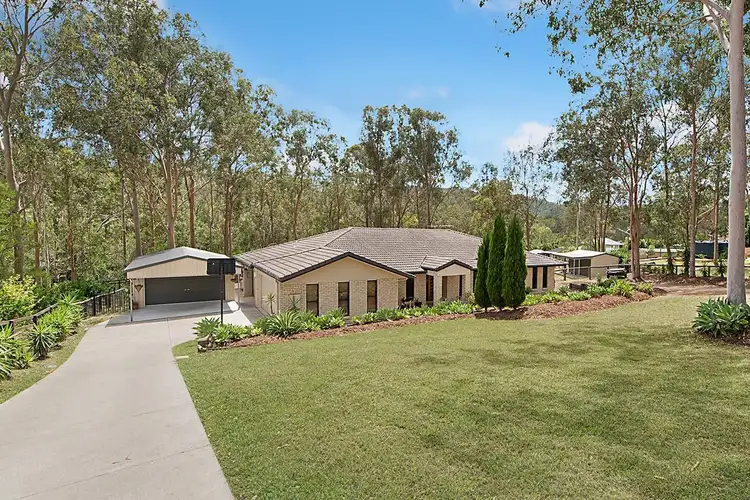 15 Wilmott Court, Mount Crosby QLD 4306