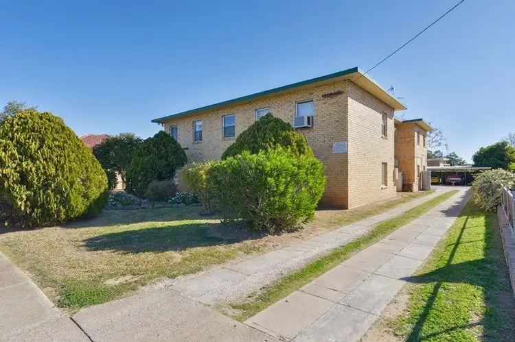 4/15 Diane Street, Tamworth NSW 2340