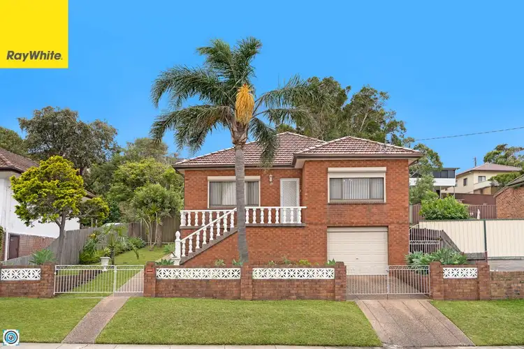 76 cowper, Port Kembla NSW 2505