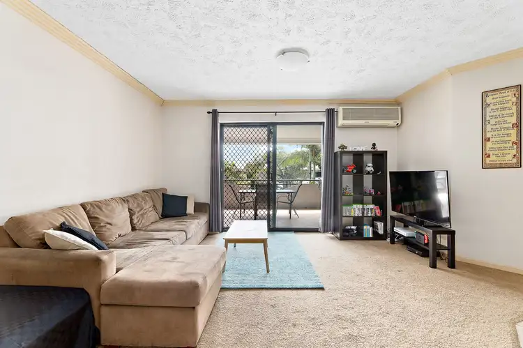 Second view of Homely unit listing, 4/325 Hawthorne Road, Hawthorne QLD 4171