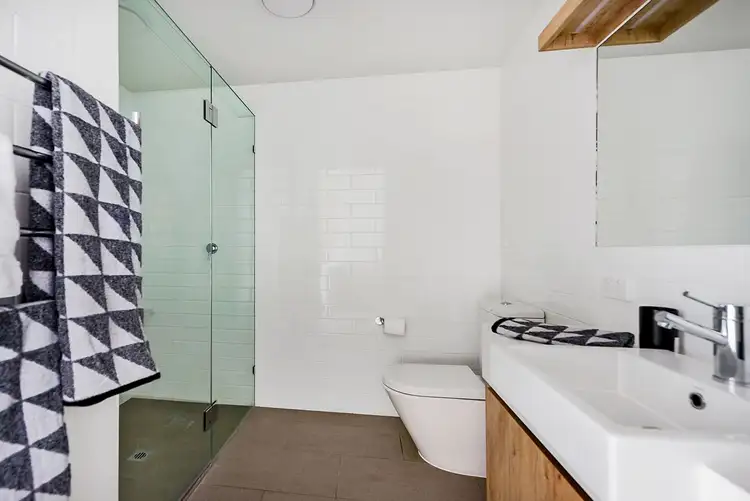 Fifth view of Homely apartment listing, 304/32 Glenora Street, Wynnum QLD 4178