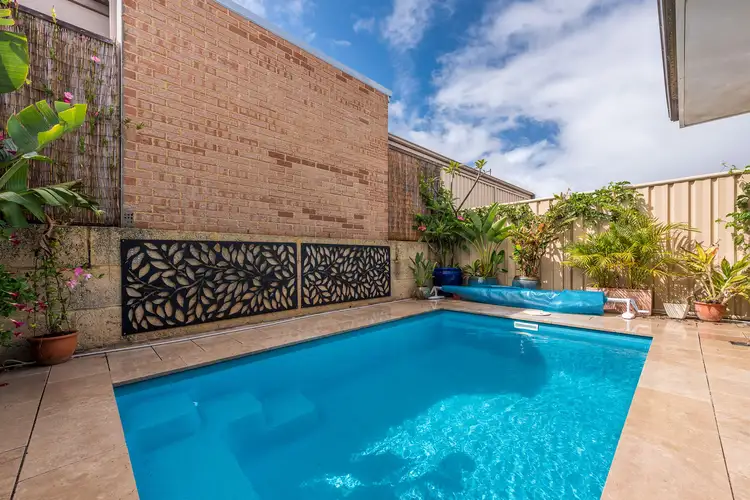 1 Ferrara Way, Girrawheen WA 6064