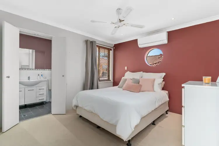 Sixth view of Homely villa listing, 1/73 Walpole Street, St James WA 6102