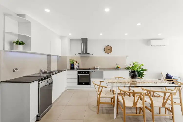 Fifth view of Homely apartment listing, 1/19 Lillimur Road, Ormond VIC 3204