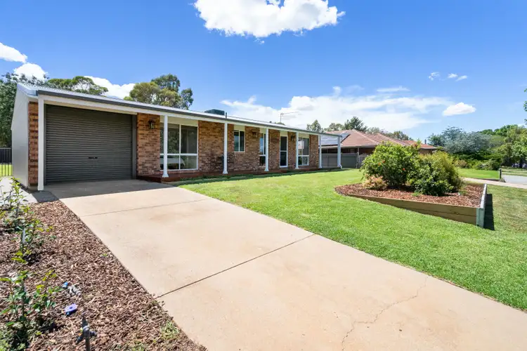 79 Pugsley Avenue, Estella NSW 2650