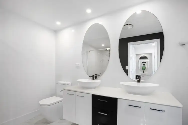Sixth view of Homely unit listing, 4501/5 Harbourside Court, Biggera Waters QLD 4216