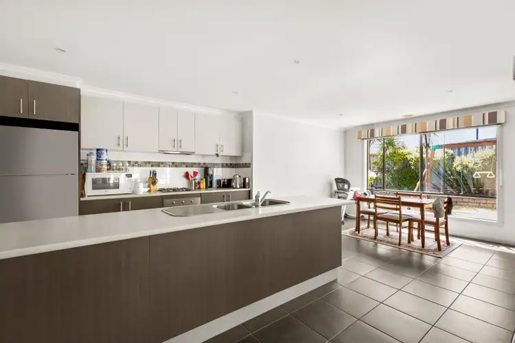 Second view of Homely house listing, 5 Rivendale Crescent, Drouin VIC 3818