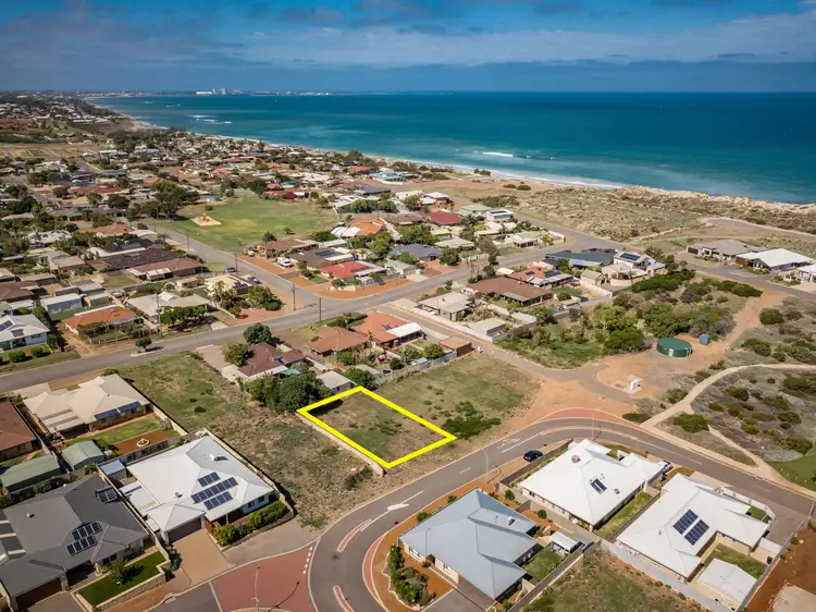 71 Moorings Loop, Sunset Beach WA 6530