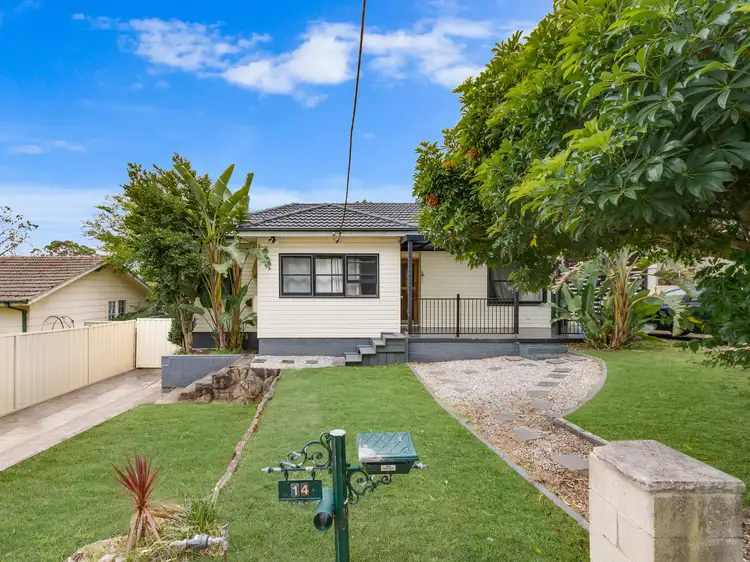 14 Bundarra Road, Campbelltown NSW 2560