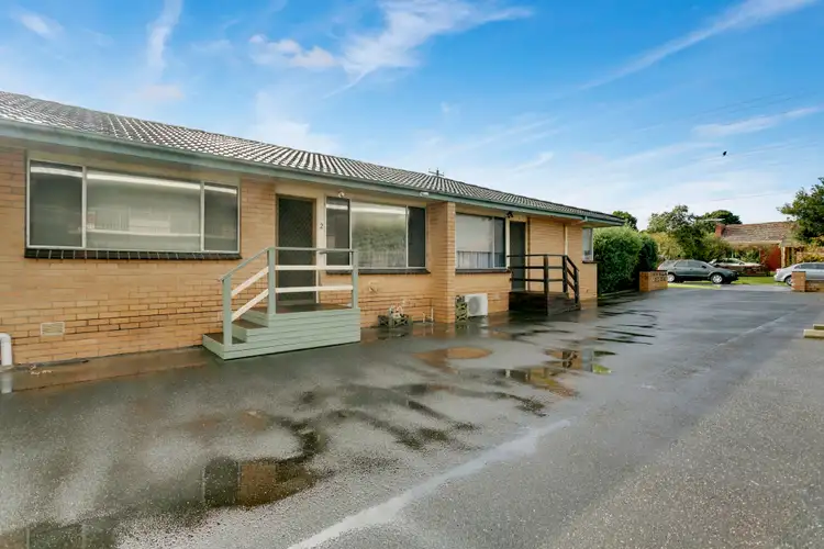 2/9 Petrie Street, Frankston VIC 3199