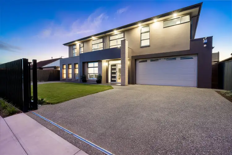 827 Military Road, North Haven SA 5018