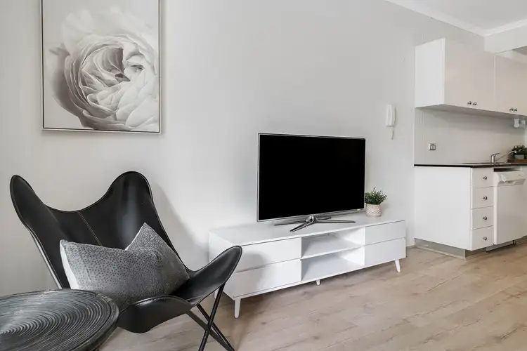 Fifth view of Homely apartment listing, 5/110 Wellington Street, Waterloo NSW 2017