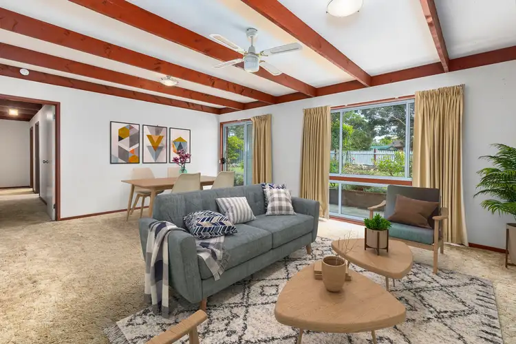 Second view of Homely house listing, 10 Pearson Court, Rosebud VIC 3939
