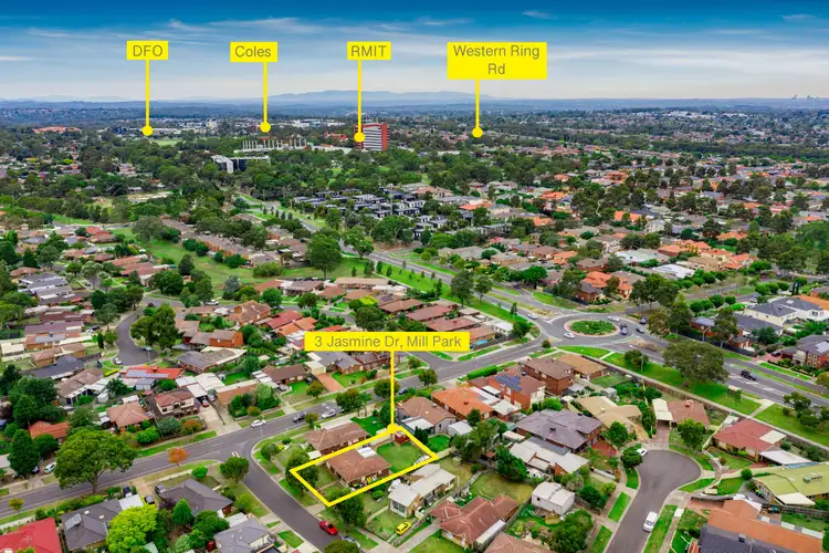 Sixth view of Homely house listing, 3 Jasmine Drive, Mill Park VIC 3082