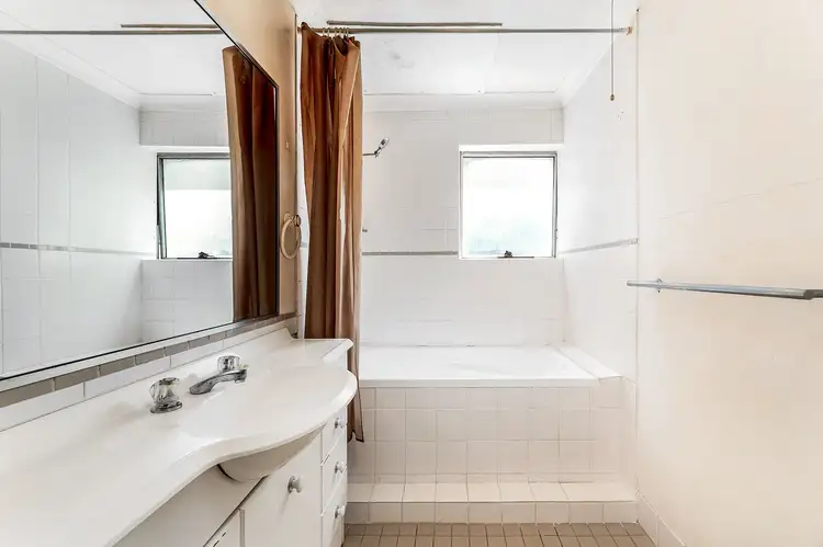 Third view of Homely studio listing, 56/19-23 Forbes Street, Woolloomooloo NSW 2011