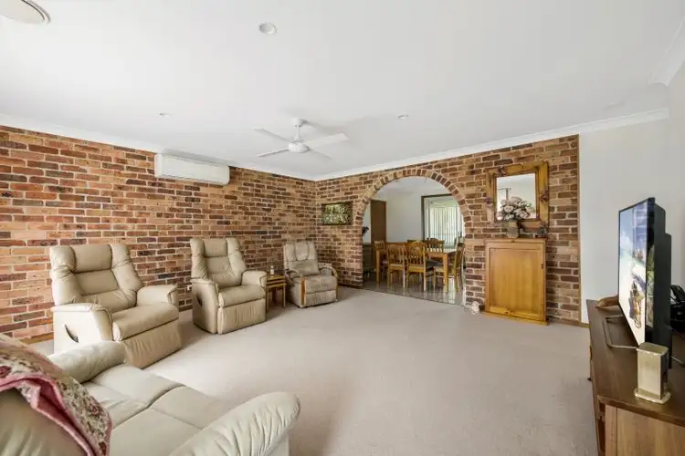 Second view of Homely house listing, 8 Carnation Close, Bateau Bay NSW 2261