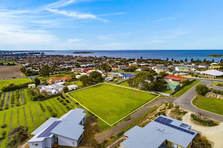 2 Twin Figs Court, Encounter Bay SA 5211