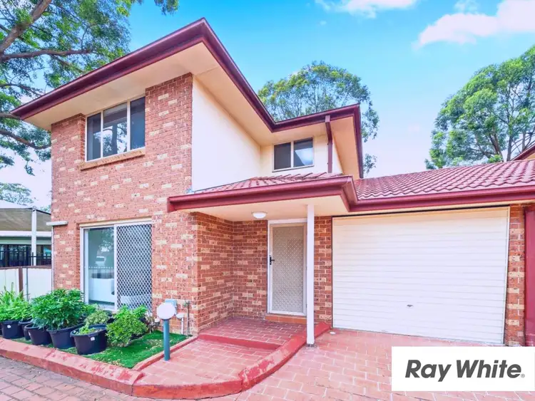 18/11-15 Greenfield Road, Greenfield Park NSW 2176