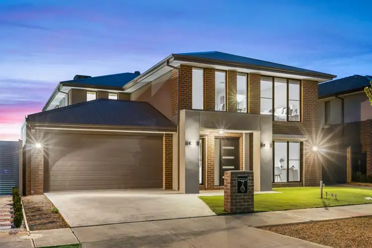7 Wavell Parade, Fraser Rise VIC 3336