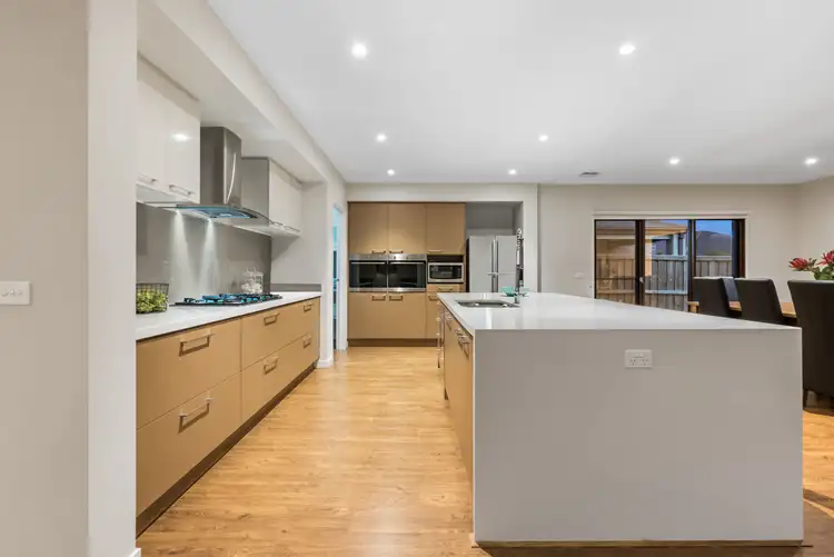 Sixth view of Homely house listing, 7 Wavell Parade, Fraser Rise VIC 3336