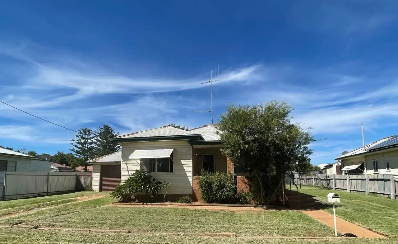 Main view of Homely house listing, 5 Callaghan Street, Parkes NSW 2870
