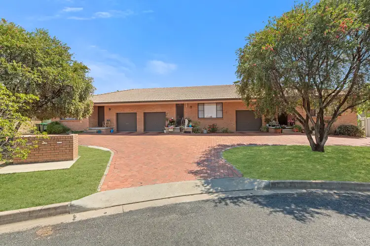 Main view of Homely unit listing, 2/29 Larool Street, Tamworth NSW 2340