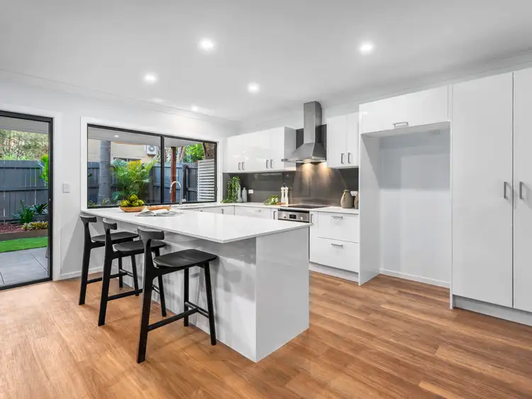 Fifth view of Homely townhouse listing, 2/886 Sandgate Road, Clayfield QLD 4011