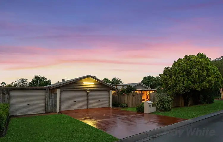 15 Petrina Street, Eight Mile Plains QLD 4113