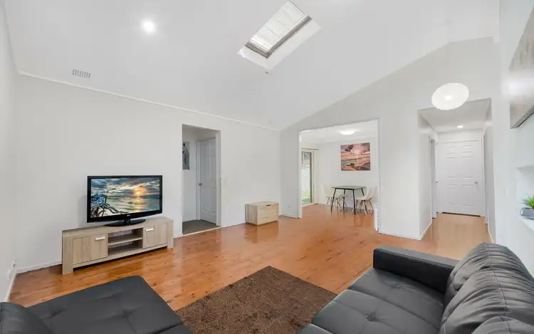 Fourth view of Homely house listing, 25 Evergreen Avenue, Bradbury NSW 2560