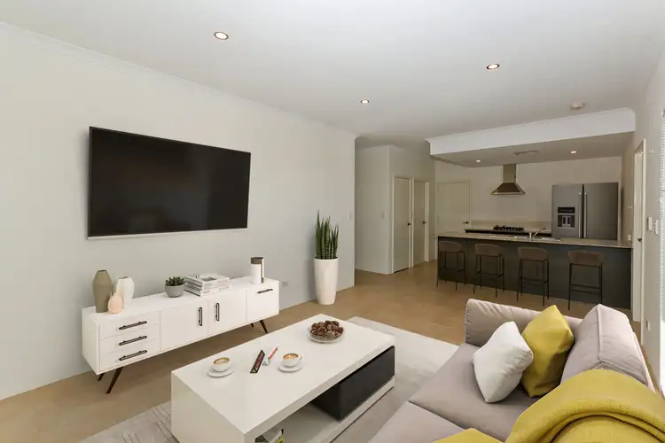 5/2 Marathon Loop, Madeley WA 6065