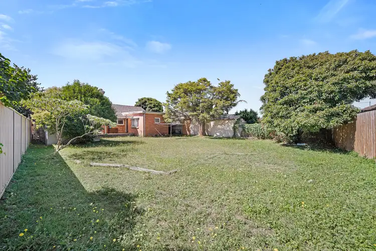 Fourth view of Homely house listing, 11 The Outlook, Glen Waverley VIC 3150
