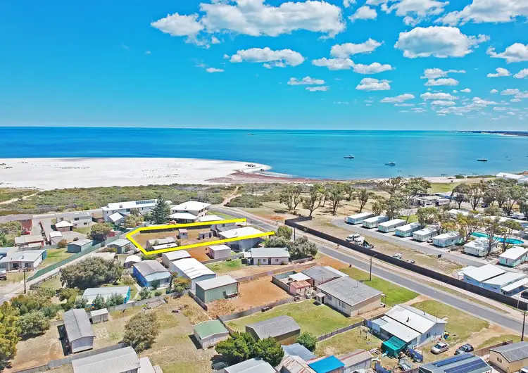 31 Talavera Road, Cervantes WA 6511