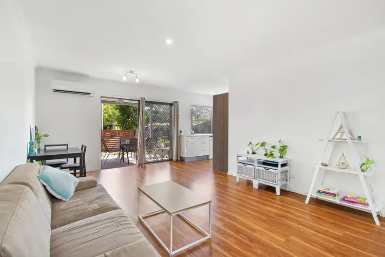 Fifth view of Homely unit listing, 2/19 Ridge Road, Maroochydore QLD 4558