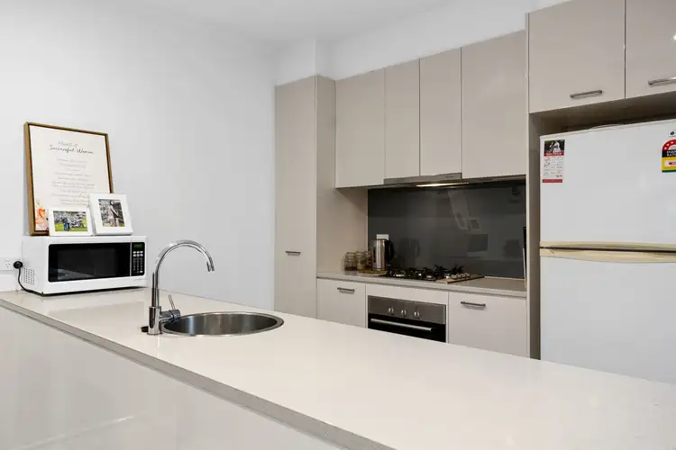 Fifth view of Homely townhouse listing, 8 Kudlyo Close, New Port SA 5015