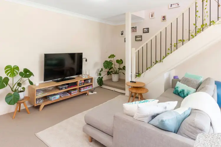 Fourth view of Homely unit listing, 19/8 Whitby Street, Southport QLD 4215