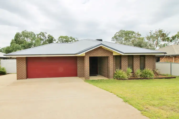 28 Jordan Place, Young NSW 2594