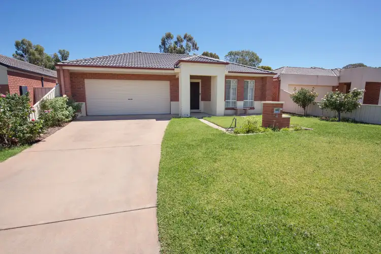 4 Gaethan Drive, Swan Hill VIC 3585