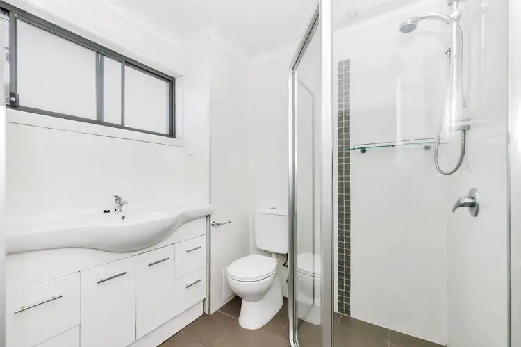 Sixth view of Homely unit listing, 18/4 Ross Road, Queanbeyan NSW 2620