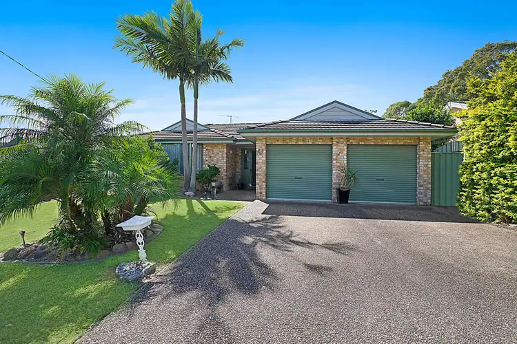 25 Pearson Street, Bonnells Bay NSW 2264