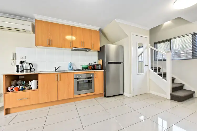 13/6 Arnott Street, Clayton VIC 3168