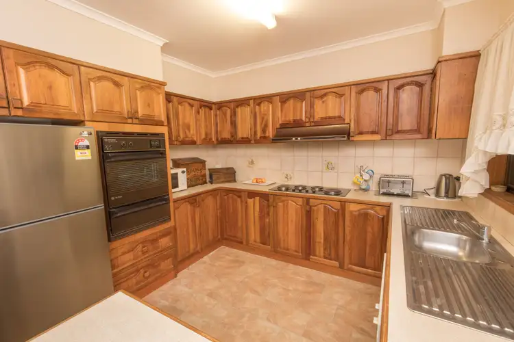 Fifth view of Homely house listing, 6 Gambetta Court, Mildura VIC 3500